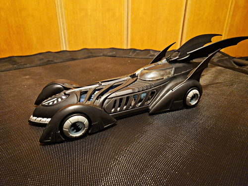 Hasbro batman batmobil 1995 - batman,