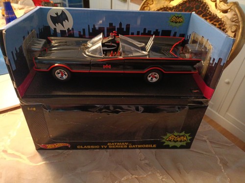 Hot wheels batmobile batman - batmobile,