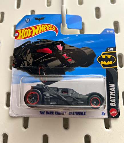 Hot wheels the dark - dark, knight