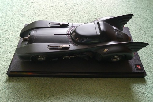 Hotwheels metall batmobile - metall,