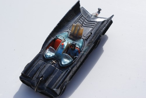 Batmobile von corgi toys - batmobile,
